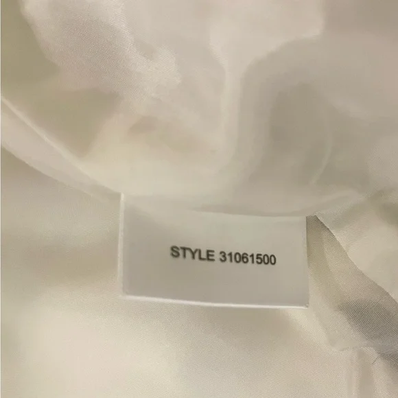 Tory Burch Monochrome Baroque Damask
Print Silk Jacket 6 - Picture 4 of 4